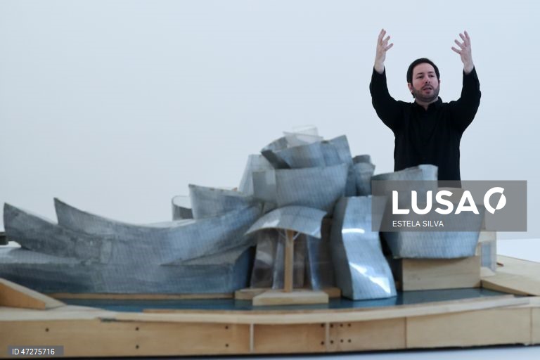 Visita de imprensa e inauguração da exposição "O Século de Gehry" no Museu de Serralves