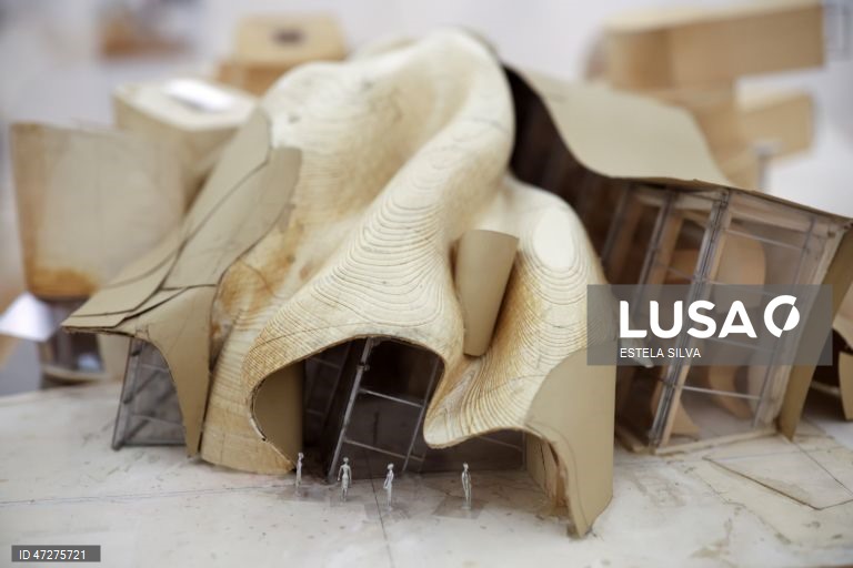 Visita de imprensa e inauguração da exposição "O Século de Gehry" no Museu de Serralves