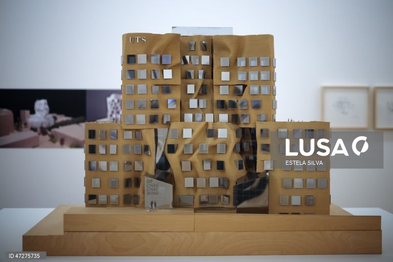 Visita de imprensa e inauguração da exposição "O Século de Gehry" no Museu de Serralves