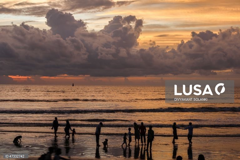 Índia: Por do Sol em Mumbai