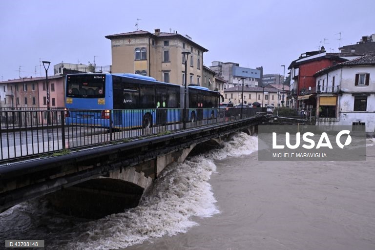 Itália: Cheias na região da Lombardia