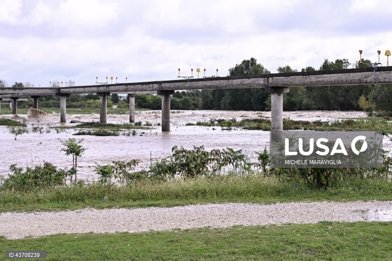 Itália: Cheias na região da Lombardia