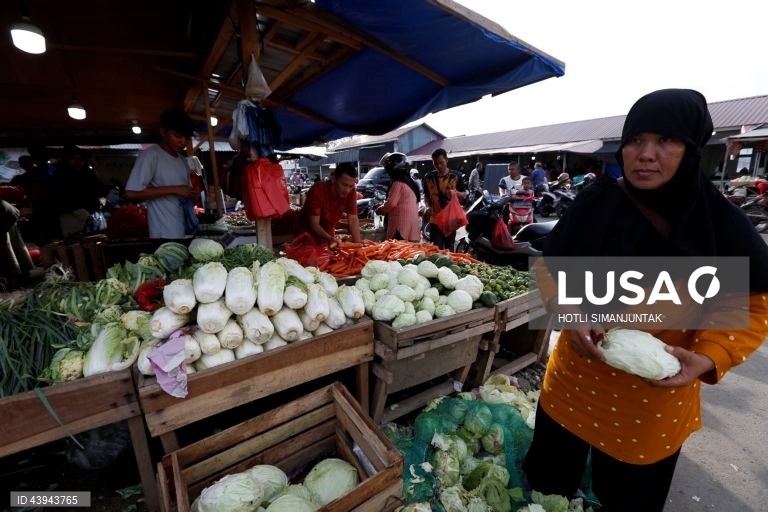 Indonésia: Mercado tradicional em Banda Aceh