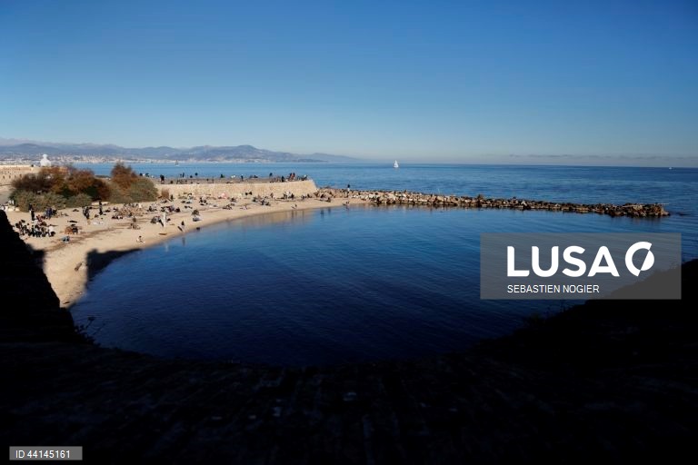 França: Aldeia de Antibes na Riviera francesa