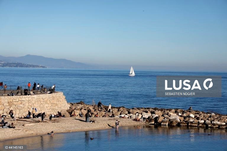 França: Aldeia de Antibes na Riviera francesa