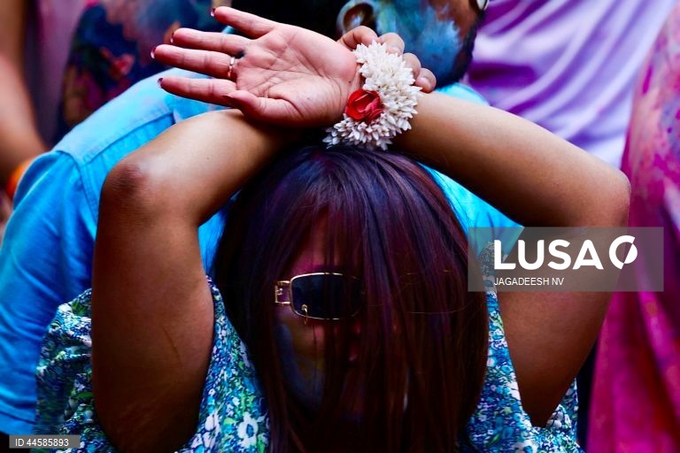 Bangalore: Festival das cores Holi