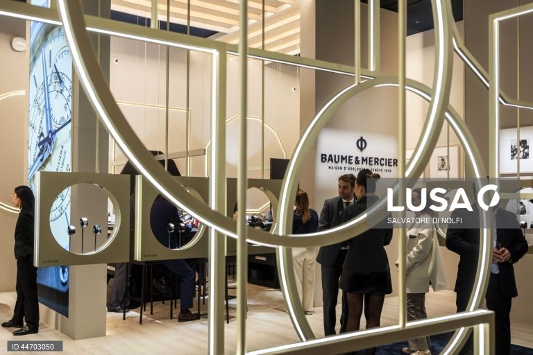 Feira de relógios de luxo “Watches and Wonders Geneva”, em Genebra, Suíça.
