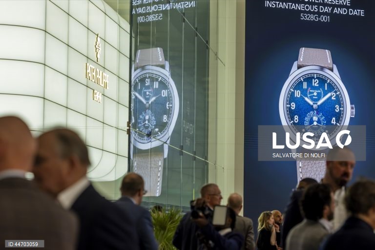 Feira de relógios de luxo “Watches and Wonders Geneva”, em Genebra, Suíça.
