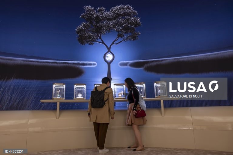 Feira de relógios de luxo “Watches and Wonders Geneva”, em Genebra, Suíça.