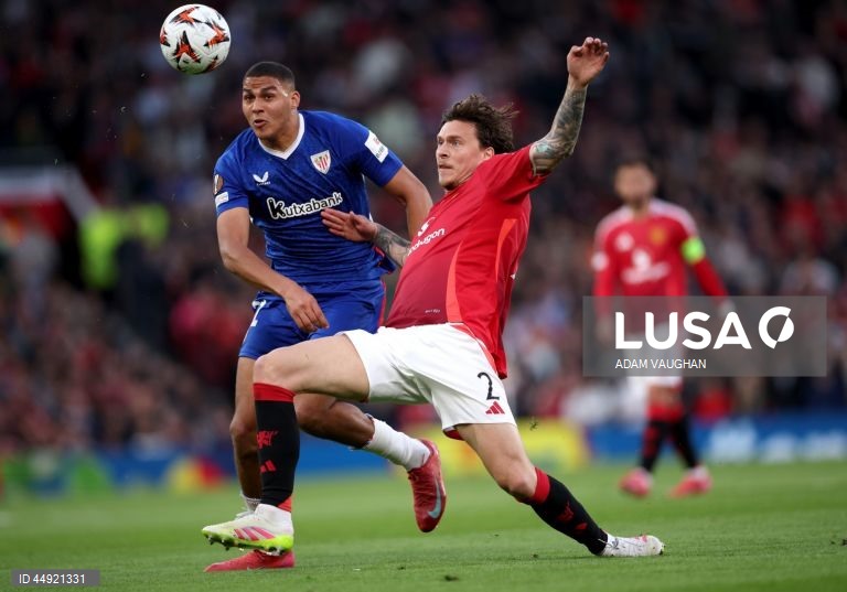 Os ingleses do Manchester United, treinado pelo português Ruben Amorim, e do Tottenham garantiram hoje o apuramento para a final da Liga Europa de futebol, ultrapassando Athletic Bilbau e Bodo/Glimt, respetivamente, nas meias-finais.