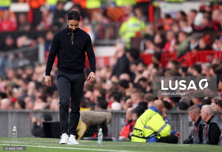Os ingleses do Manchester United, treinado pelo português Ruben Amorim, e do Tottenham garantiram hoje o apuramento para a final da Liga Europa de futebol, ultrapassando Athletic Bilbau e Bodo/Glimt, respetivamente, nas meias-finais.