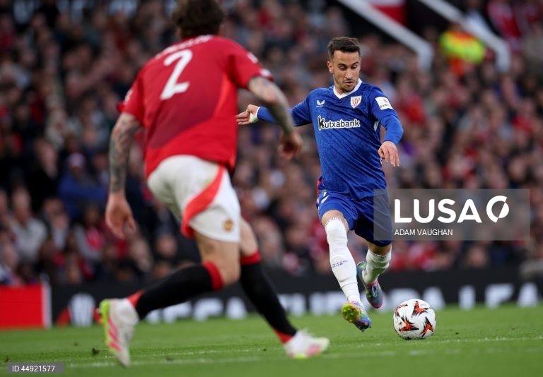 Os ingleses do Manchester United, treinado pelo português Ruben Amorim, e do Tottenham garantiram hoje o apuramento para a final da Liga Europa de futebol, ultrapassando Athletic Bilbau e Bodo/Glimt, respetivamente, nas meias-finais.