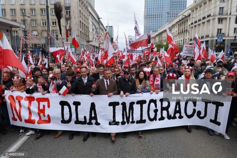 Polónia: Marcha em Varsóvia contra a imigração ilegal