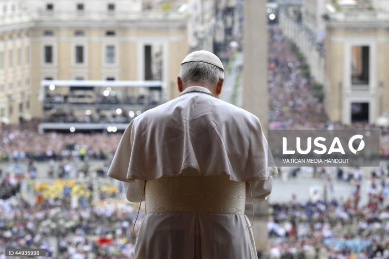 Vaticano: Papa Leão XIV preside à oração "Regina coeli"