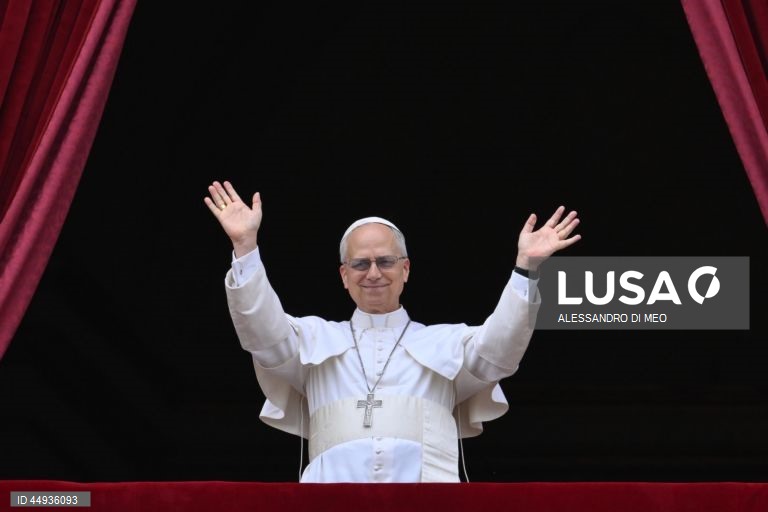 Vaticano: Papa Leão XIV preside à oração "Regina coeli"
