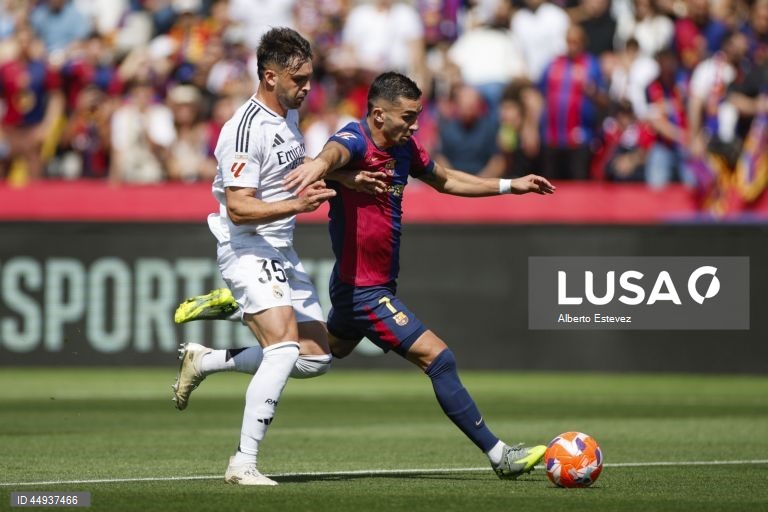 Futebol: Liga espanhola - FC Barcelona vs Real Madrid