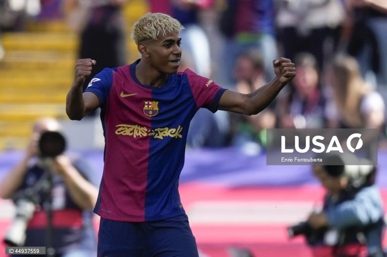 Futebol: Liga espanhola - FC Barcelona vs Real Madrid