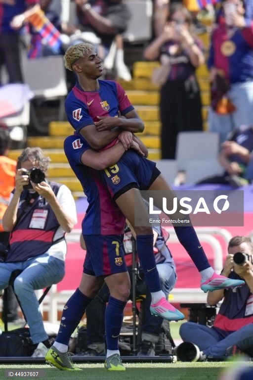 Futebol: Liga espanhola - FC Barcelona vs Real Madrid