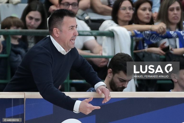 Hóquei em patins: Óquei de Barcelos vence o FC Porto e conquista a Liga dos Campeões 