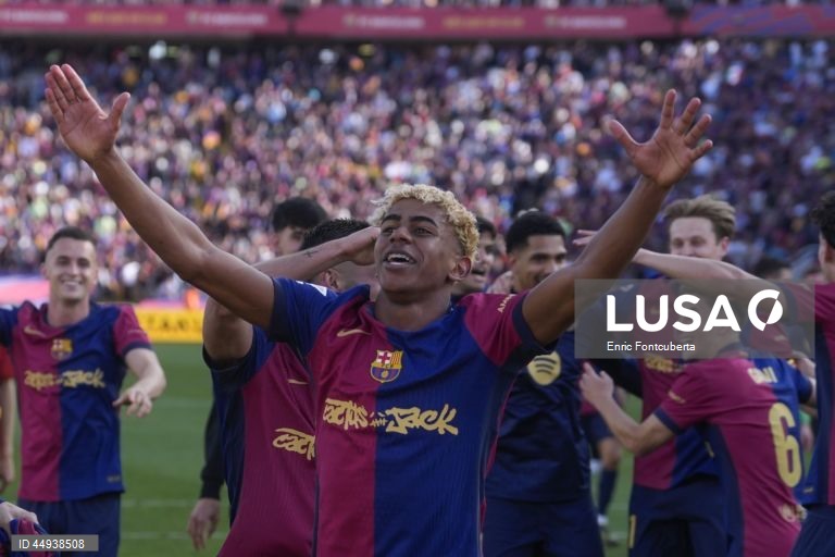 Futebol: Liga espanhola - FC Barcelona vs Real Madrid