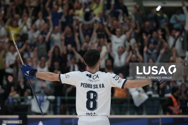 Hóquei em patins: Óquei de Barcelos vence o FC Porto e conquista a Liga dos Campeões 