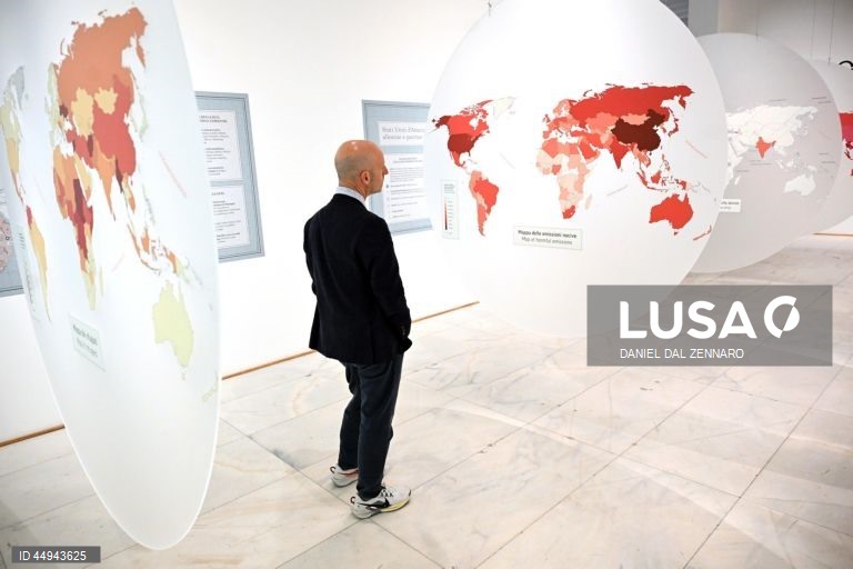 Itália: 24ª Exposição Internacional de Milão
