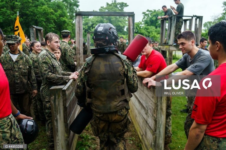 EUA: Exercícios da marinha em Maryland