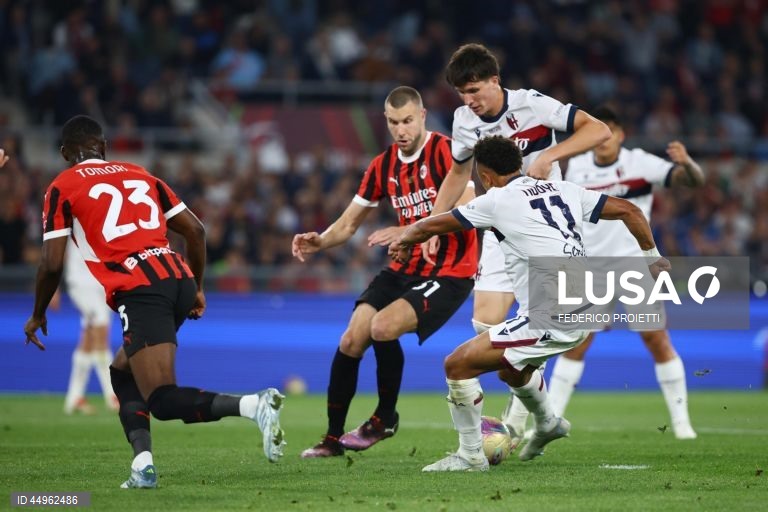 Futebol: Bolonha vence o Milan e conquista a Taça de Itália
