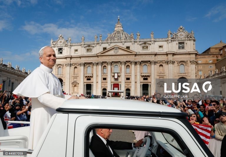 Roma: Primeira missa pública do Papa Leão XIV