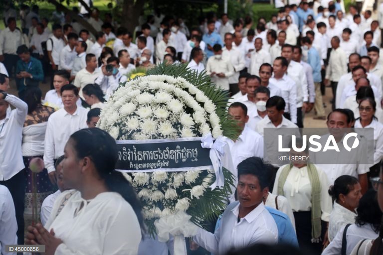 Camboja: Dia Nacional da Memória, dedicado às vítimas do Regime Khmer Vermelho 