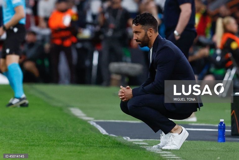 O Tottenham conquistou hoje a Liga Europa em futebol, o seu primeiro troféu desde 2007/08, ao bater na final o Manchester United, do treinador português Ruben Amorim, por 1-0, assegurando um lugar na ‘Champions’ 2025/26.