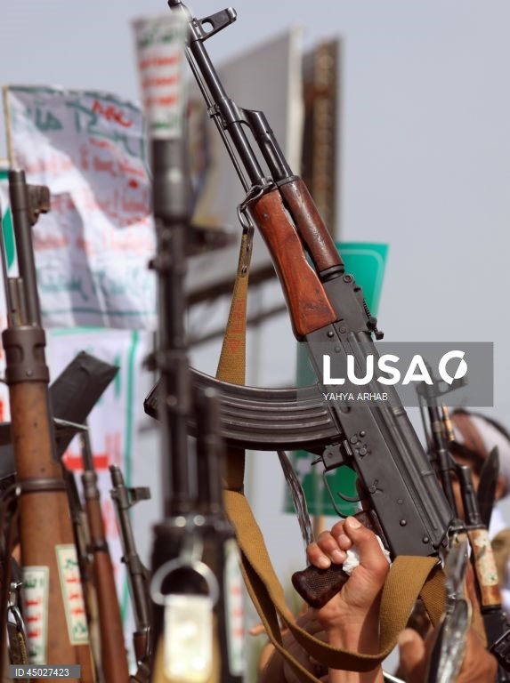 Iémen: Manifestação houthi contra os EUA e Israel