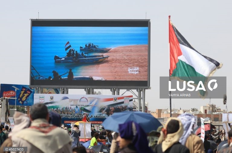 Iémen: Manifestação houthi contra os EUA e Israel