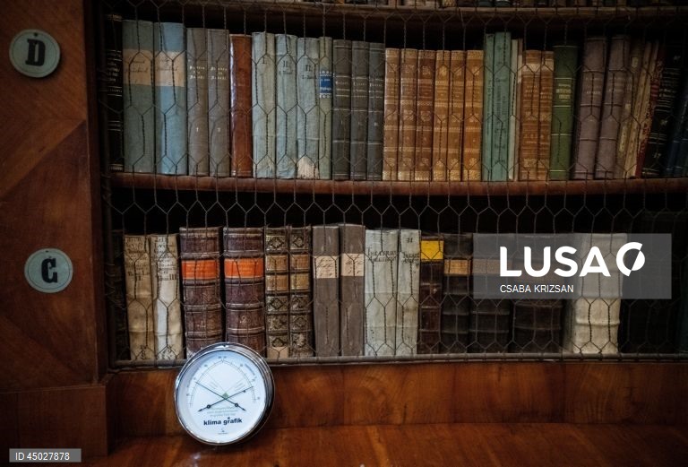 Hungria: Biblioteca da Abadia de Pannonhalma