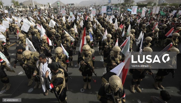Iémen: Manifestação houthi contra os EUA e Israel