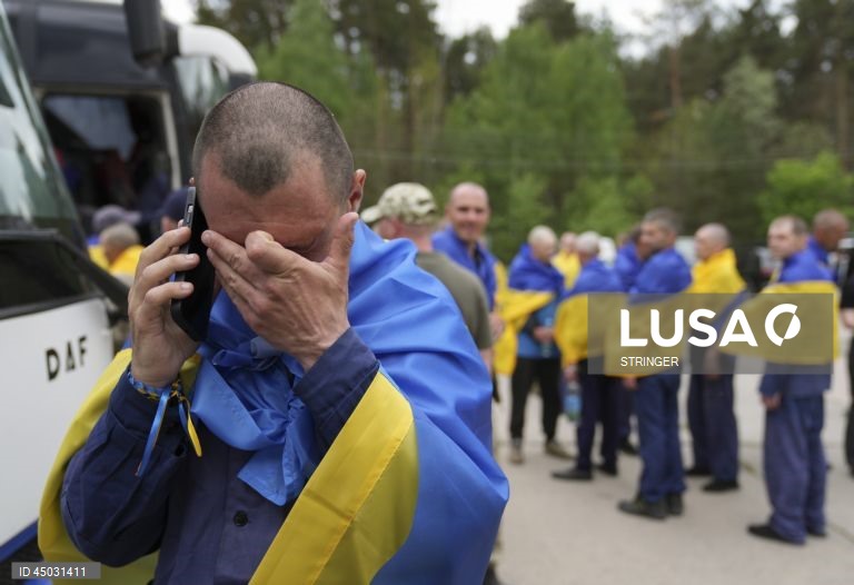 Ucrânia: Troca de prisioneiros entre a Rússia e a Ucrânia