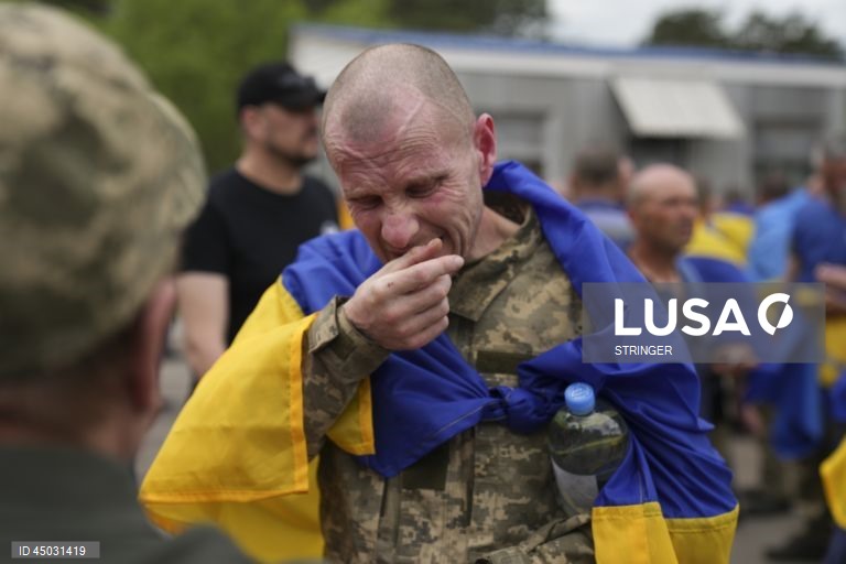 Ucrânia: Troca de prisioneiros entre a Rússia e a Ucrânia