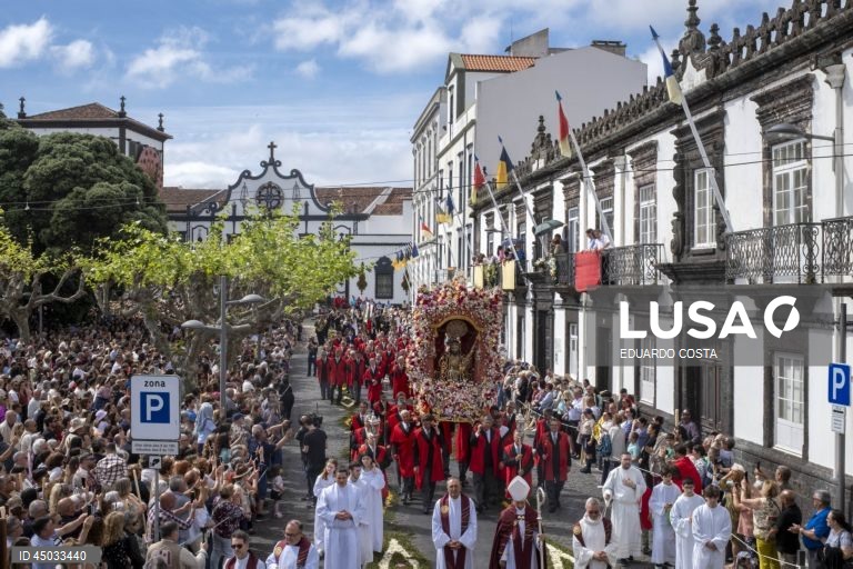 Açores: Festas do Senhor Santo Cristo dos Milagres 