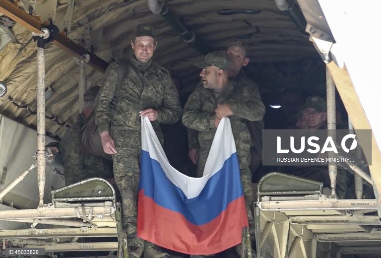 Ucrânia: Troca de prisioneiros entre a Rússia e a Ucrânia