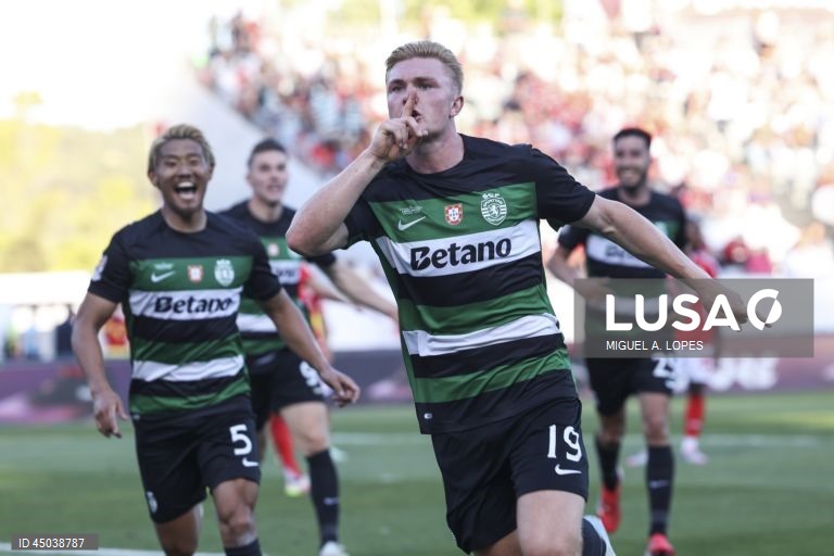 Futebol: Sporting vence o Benfica e conquista a Taça de Portugal