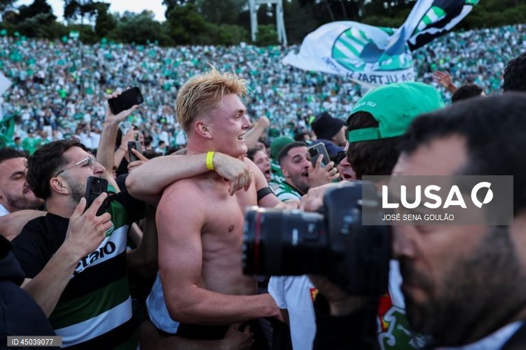 Futebol: Sporting vence o Benfica e conquista a Taça de Portugal
