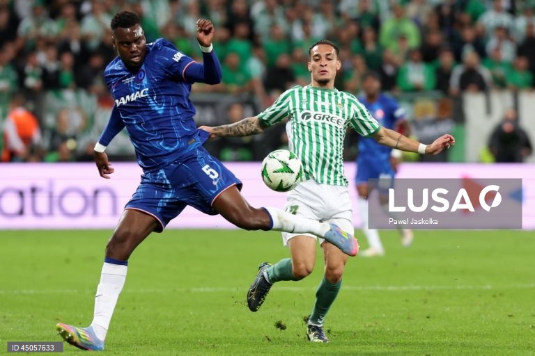 Futebol: Chelsea vence Betis e conquista a Liga Conferência 
