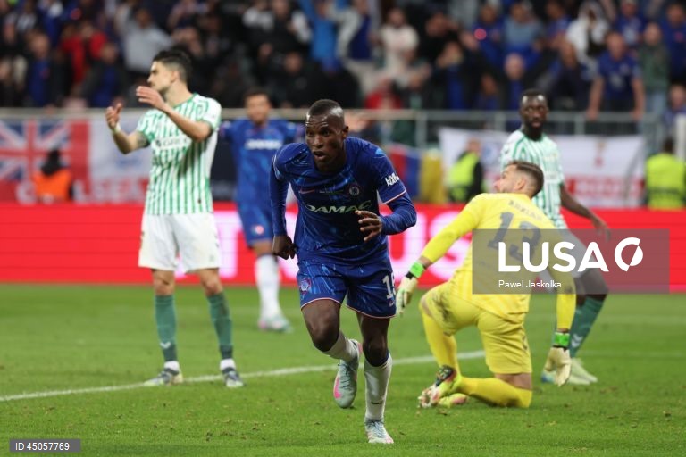 Futebol: Chelsea vence Betis e conquista a Liga Conferência 