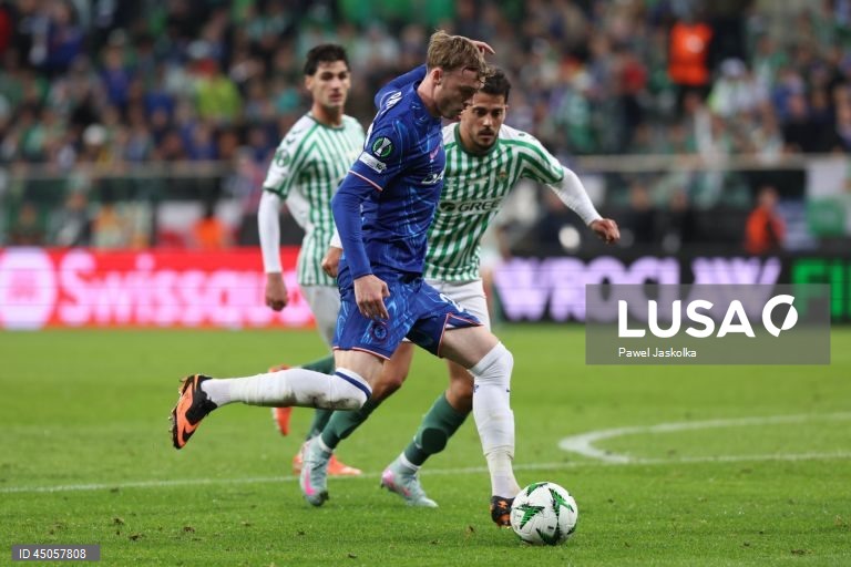 Futebol: Chelsea vence Betis e conquista a Liga Conferência 