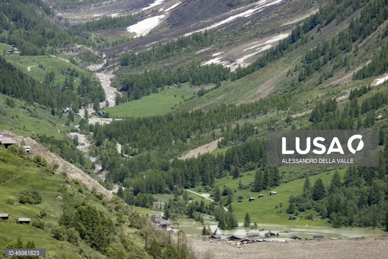 Suiça: Colapso do glaciar Birch