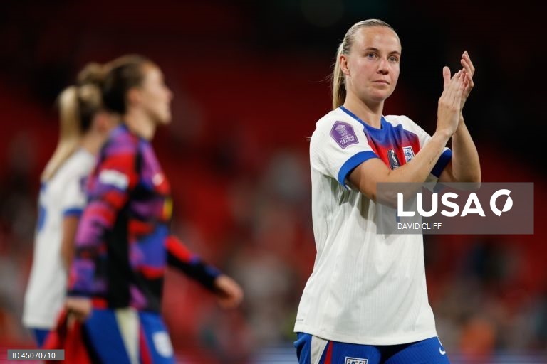 A seleção portuguesa feminina de futebol somou hoje a terceira derrota seguida na Liga das Nações, por culpa da entrada péssima em Wembley, diante da campeã europeia Inglaterra (6-0), que fez o que quis das portuguesas.