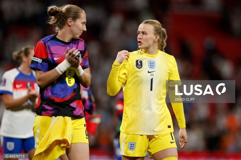 A seleção portuguesa feminina de futebol somou hoje a terceira derrota seguida na Liga das Nações, por culpa da entrada péssima em Wembley, diante da campeã europeia Inglaterra (6-0), que fez o que quis das portuguesas.