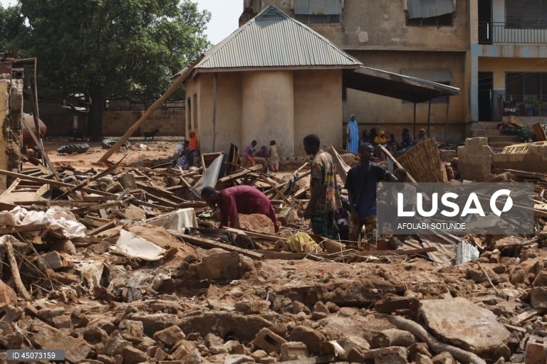 Nigéria: Mais de uma centena de mortos em inundações repentinas