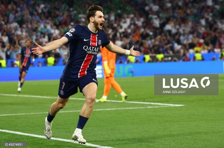PSG goleia Inter Milão e conquista Liga dos Campeões pela primeira vez
