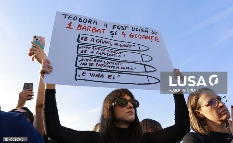 Roménia: Manifestação em Bucareste contra o femicídio 